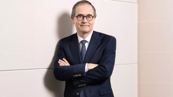 Группа Renault погрузилась в убытки из-за компании Nissan Группа Renault погрузилась в убытки из-за компании Nissan