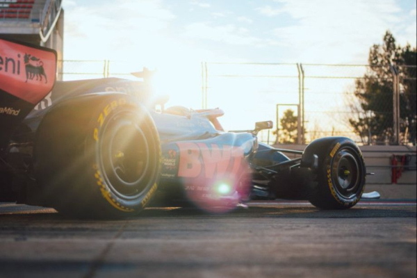 Онлайн-трансляция первого дня зимних тестов Формулы-1 в Барселоне 26 января 2025 года &mdash; текст, фото