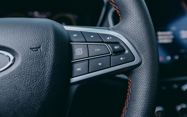 Поклонникам фитоняшек посвящается. Тест-драйв Lada Vesta Sportline
Поклонникам фитоняшек посвящается. Тест-драйв Lada Vesta Sportline