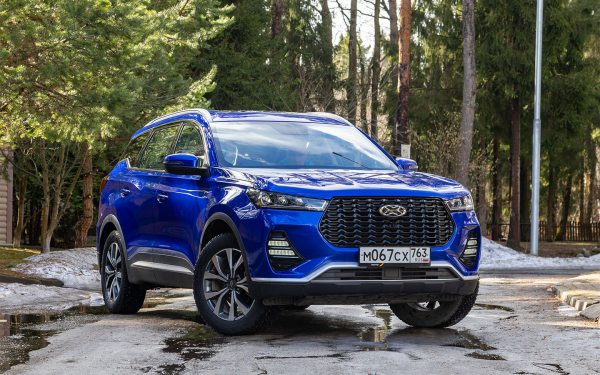 
            На эти автомобили дают самые большие скидки. Таблица
        