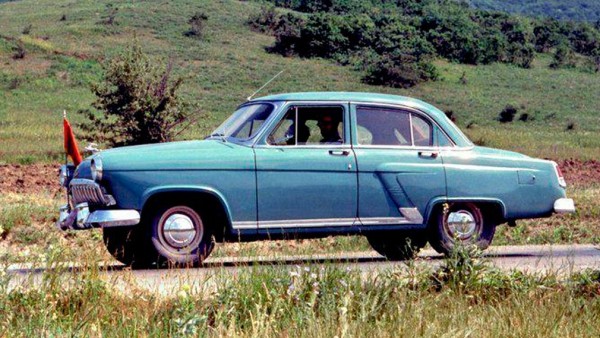 ТОП-3 советских автомобилей для коллекционеров ТОП-3 советских автомобилей для коллекционеров