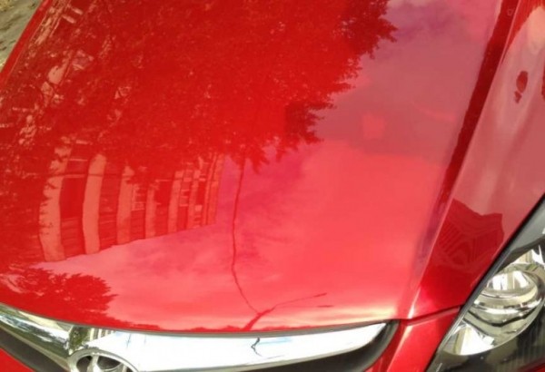 Что поможет быстро удалить мелкие царапины с капота авто Что поможет быстро удалить мелкие царапины с капота авто