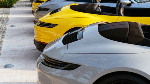 Получаем Porsche 992 c «механикой» в виде 911-го GTS Получаем Porsche 992 c «механикой» в виде 911-го GTS