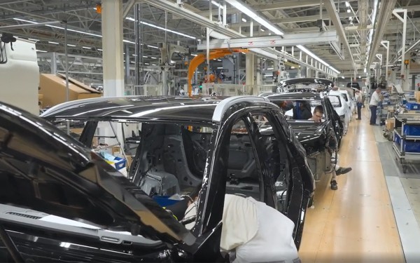 Как собирают кроссоверы Tenet на экс-заводе VW в России. Это надо видеть
Как собирают кроссоверы Tenet на экс-заводе VW в России. Это надо видеть