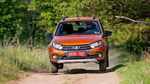 Подбираем оптимальный универсал Lada Granta Cross