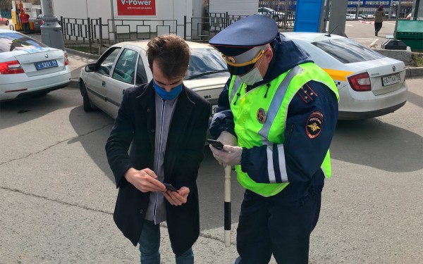 Электронные водительские права. Эксперты рассказали о минусах и рисках
Электронные водительские права. Эксперты рассказали о минусах и рисках