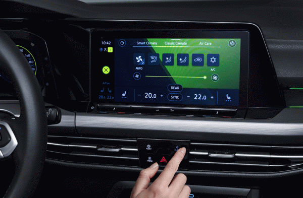 Утыкаемся в техноглянец хэтчбека Volkswagen Golf VIII Утыкаемся в техноглянец хэтчбека Volkswagen Golf VIII