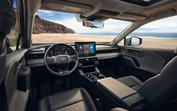 Стартовали продажи нового Toyota RAV4. Мы узнали цены и комплектации
Стартовали продажи нового Toyota RAV4. Мы узнали цены и комплектации