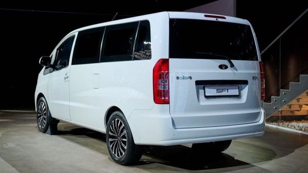 Представлен микроавтобус Sollers SF1 Представлен микроавтобус Sollers SF1