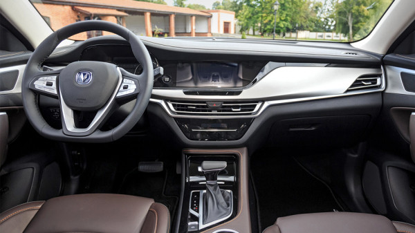 Пересчитываем &laquo;лошадей&raquo; у&nbsp;кроссовера Changan CS35 Plus