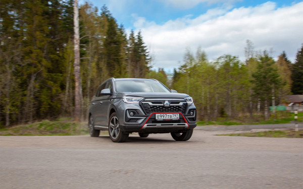 
            12 самых дешевых машин с классическим &laquo;автоматом&raquo;. Модели и цены
        