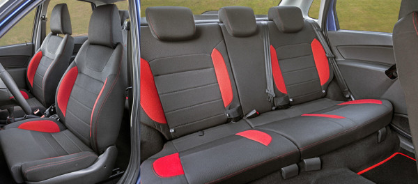 Пытаемся водить активно седан Lada Granta Drive Active