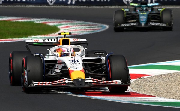 6 интриг Гран-при Абу-Даби Формулы-1: командная тактика в Макларене, разборки середняков и другие 6 интриг Гран-при Абу-Даби Формулы-1: командная тактика в Макларене, разборки середняков и другие