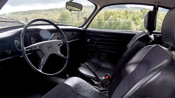 Врываемся в&nbsp;прошлое на&nbsp;классических Фольксвагенах