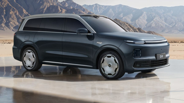 Кроссовер Leapmotor D19 предъявил роскошный салон Кроссовер Leapmotor D19 предъявил роскошный салон