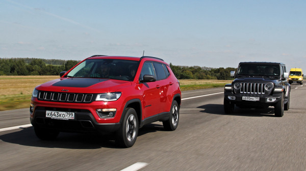 Прикрываем Jeep Compass обновлённым Cherokee Прикрываем Jeep Compass обновлённым Cherokee