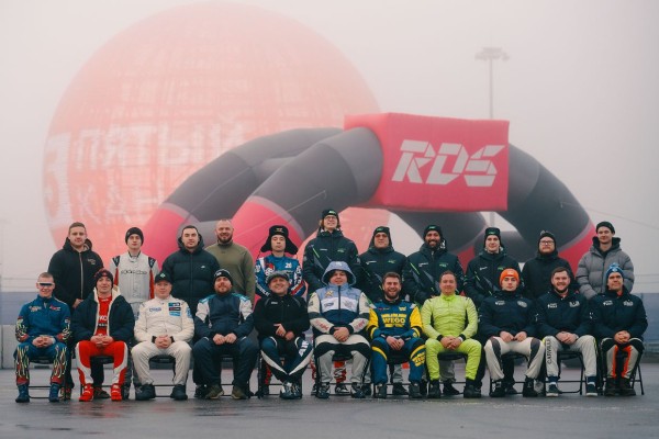 Обзор первого этапа Зимнего кубка РДС, прошедшего в Санкт-Петербурге: Денис Тестоедов победил Ивана Пальмина на Игора Драйв Обзор первого этапа Зимнего кубка РДС, прошедшего в Санкт-Петербурге: Денис Тестоедов победил Ивана Пальмина на Игора Драйв