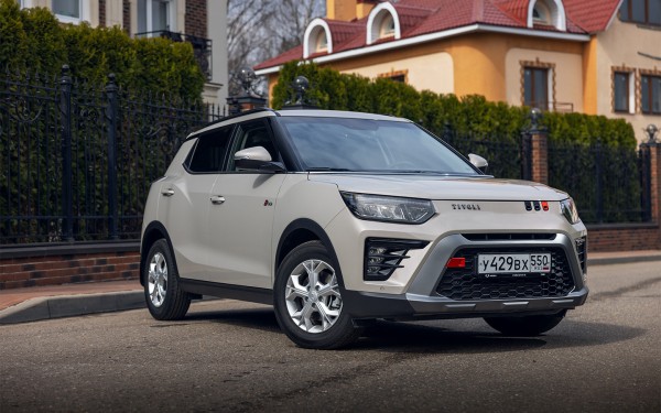 
            Самые дешевые некитайские кроссоверы в России. Топ-9 классных вариантов
        