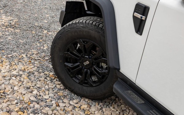 
            Не завидуй, УАЗ! Первый тест рамного BAW 212 в исполнении для России
        