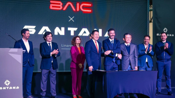 Испанская марка Santana возродилась благодаря восточным партнерам