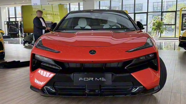 Электромобиль Lotus Eletre превратится в гибрид For Me Электромобиль Lotus Eletre превратится в гибрид For Me