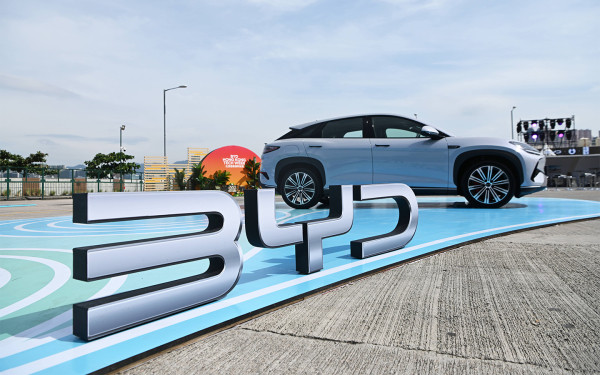 
            Электрокары против ДВС. Какое будущее ждет автопром Европы
        