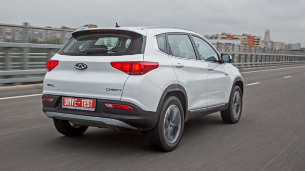 Анализируем кроссовер Chery Tiggo&nbsp;7 с&nbsp;двойным гражданством