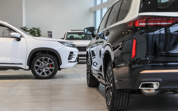 Ключевую ставку снизили до 16%. Как это повлияет на кредиты и цены машин
Ключевую ставку снизили до 16%. Как это повлияет на кредиты и цены машин