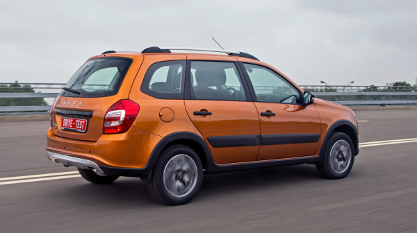Подбираем оптимальный универсал Lada Granta Cross