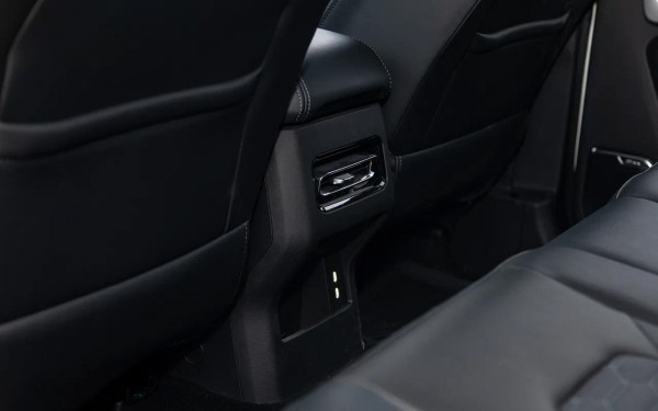 
            Не завидуй, УАЗ! Первый тест рамного BAW 212 в исполнении для России
        