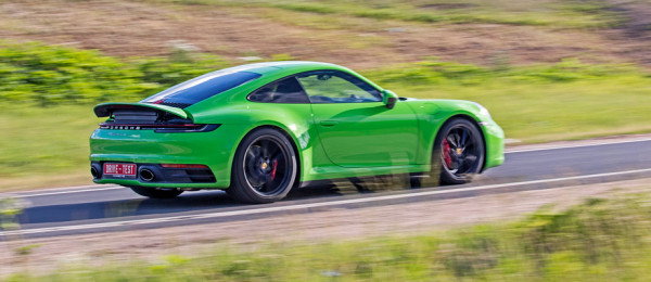 Отходим от&nbsp;формата ради купе Porsche 911 Carrera S серии 992