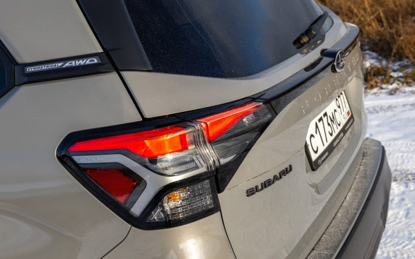 
            Егерь из барбершопа. Первый тест Subaru Forester нового поколения
        