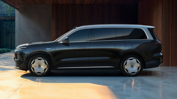 Кроссовер Leapmotor D19 предъявил роскошный салон Кроссовер Leapmotor D19 предъявил роскошный салон