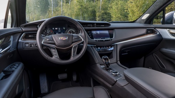 Заново открываем для себя Cadillac XT5 после перевода на наддув Заново открываем для себя Cadillac XT5 после перевода на наддув