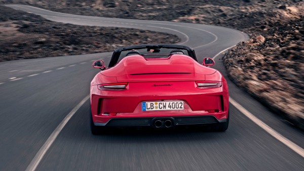 Используем Porsche 911 Speedster для знакомства с мотором GT3 Используем Porsche 911 Speedster для знакомства с мотором GT3