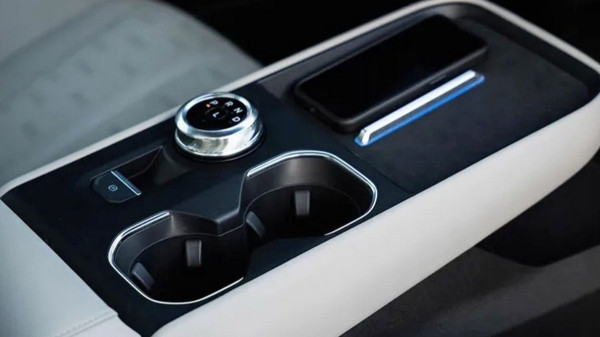 Ford Taurus обновился вслед за седаном Mondeo 