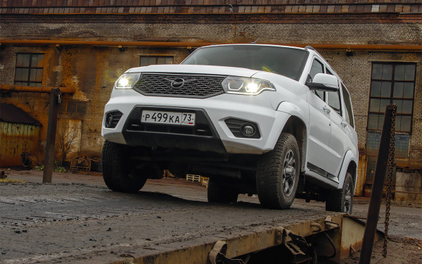 
            Прорыв, провал, надежда, мечта. Читатели Autonews выбрали автомобили года
        