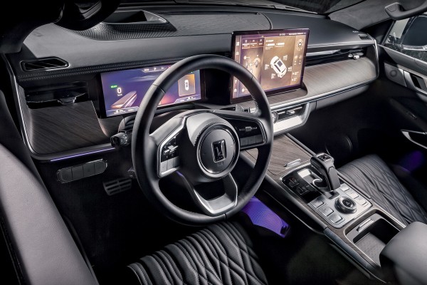 Tank 500 Hi-Charge: за и против. Рецензии журналистов Авторевю (+ замеры на полигоне) Tank 500 Hi-Charge: за и против. Рецензии журналистов Авторевю (+ замеры на полигоне)