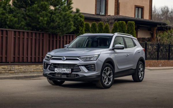 
            В России массово подорожали новые автомобили. Модели и цены января
        