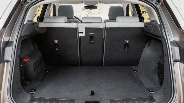 Подтверждаем генетический код кроссовера Range Rover Evoque