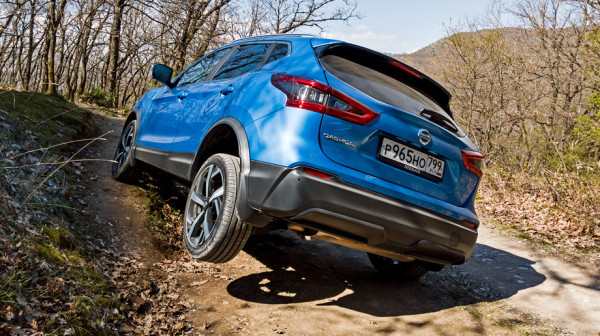 Одобряем плановое обновление кроссовера Nissan Qashqai