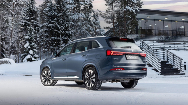 Полноприводный гибрид Evolute i-Space поступил в продажу