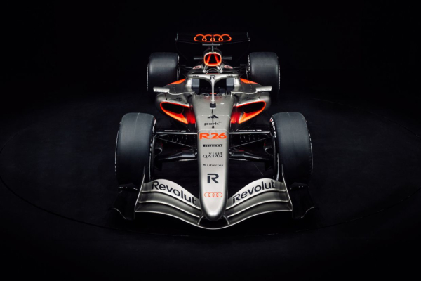 Презентация команды Формулы-1 Ауди перед сезоном-2026 &mdash; новая ливрея, фотографии, онлайн-трансляция