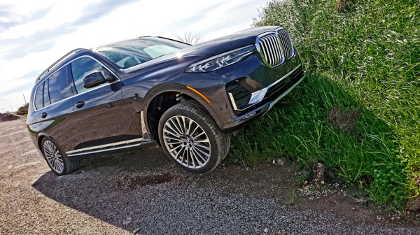 Покоряем Америку при помощи флагманского кроссовера BMW X7