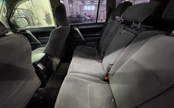 И бит, и крашен: как мы искали Land Cruiser Prado 150 по низу рынка
И бит, и крашен: как мы искали Land Cruiser Prado 150 по низу рынка