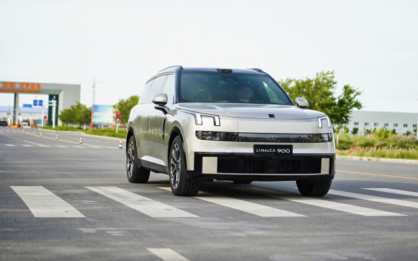 
            15 любопытных новинок на российском рынке в 2025 году. Не только из Китая
        