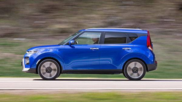 Подмечаем нерешённые проблемы нового кроссовера Kia Soul