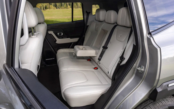 
            15 любопытных новинок на российском рынке в 2025 году. Не только из Китая
        