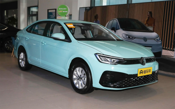 
            На каких машинах ездят сами китайцы. Топ-10 самых популярных моделей
        