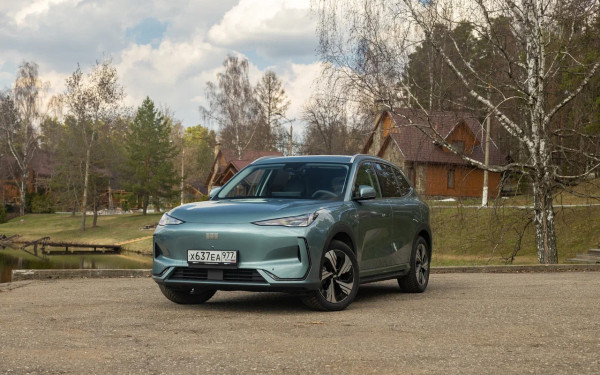 
            15 любопытных новинок на российском рынке в 2025 году. Не только из Китая
        